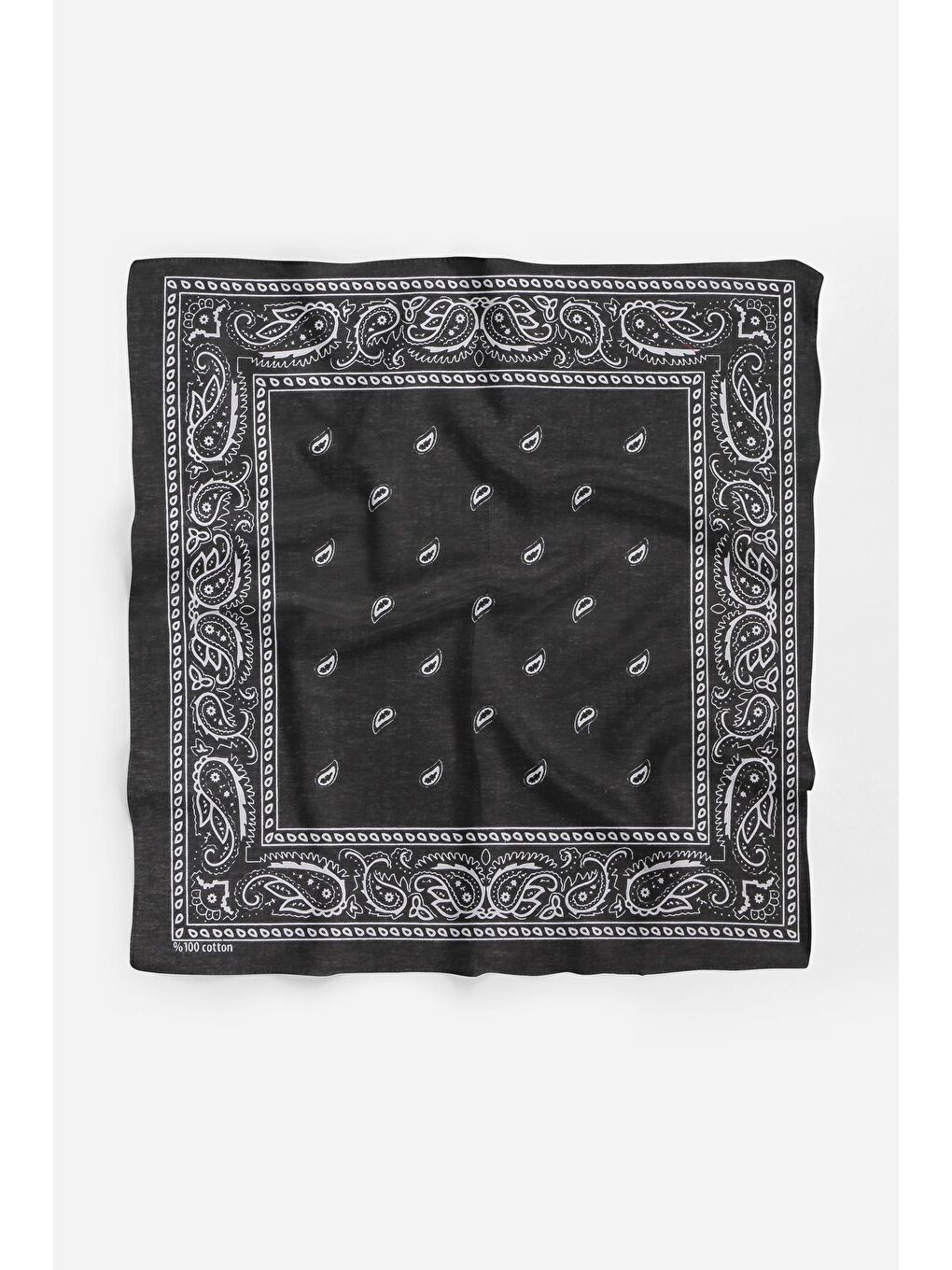 Siyah Şal Desenli Kare Pamuk Bandana Fular