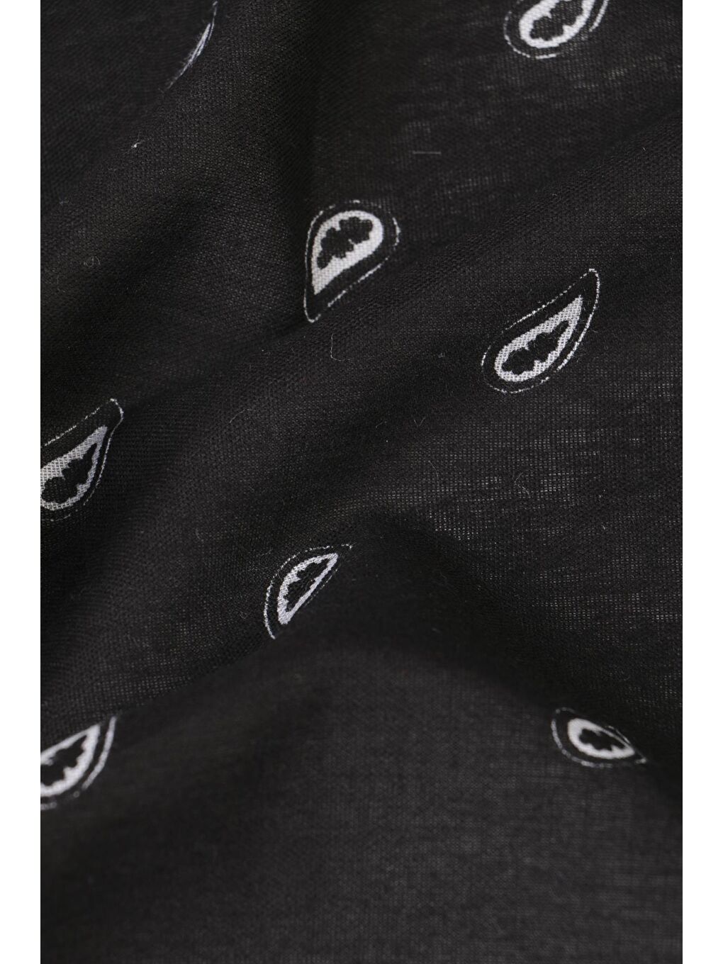 Siyah Şal Desenli Kare Pamuk Bandana Fular-2