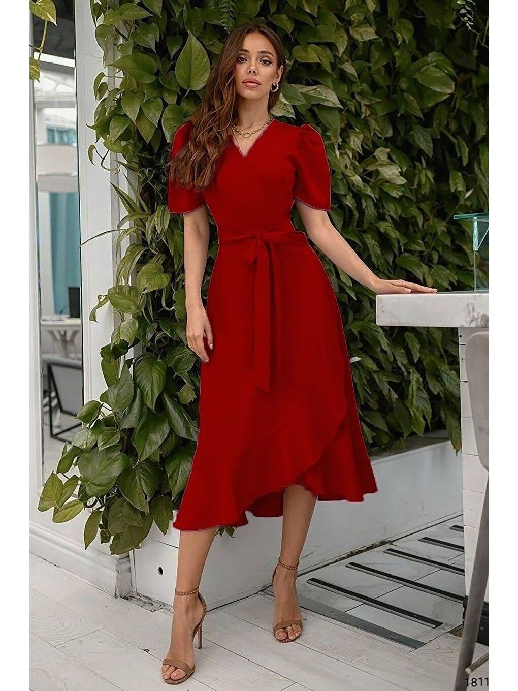 Bordo Krep Kumaş Kısa Kollu Kuşaklı Midi Elbise
