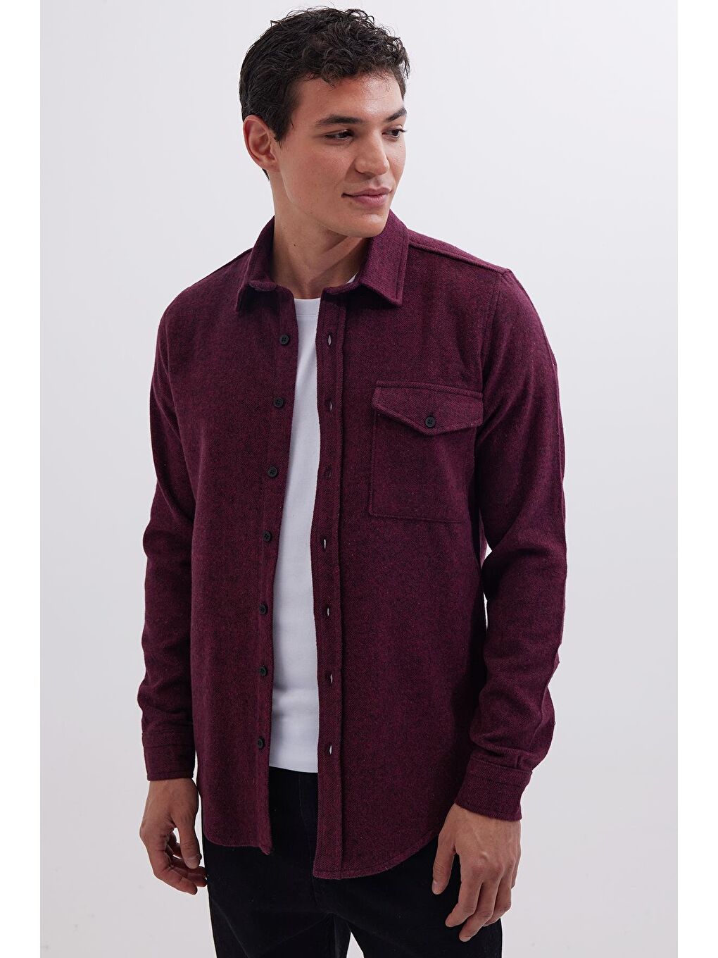 Erkek Slim Fit Tek Cep Kapaklı Düz Oduncu Spor Bordo Gömlek-4