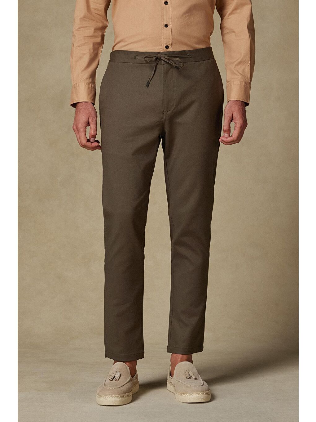 Soft Dokuma Pamuk Karışımlı Tailored Fit Haki Erkek Düz Pantolon