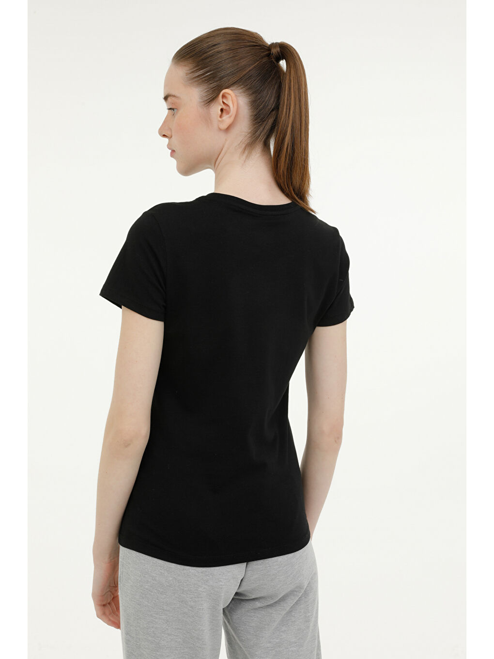 W-CT122 BASIC C NECK T-SH Siyah Kadın Kısa Kol Tişört-1