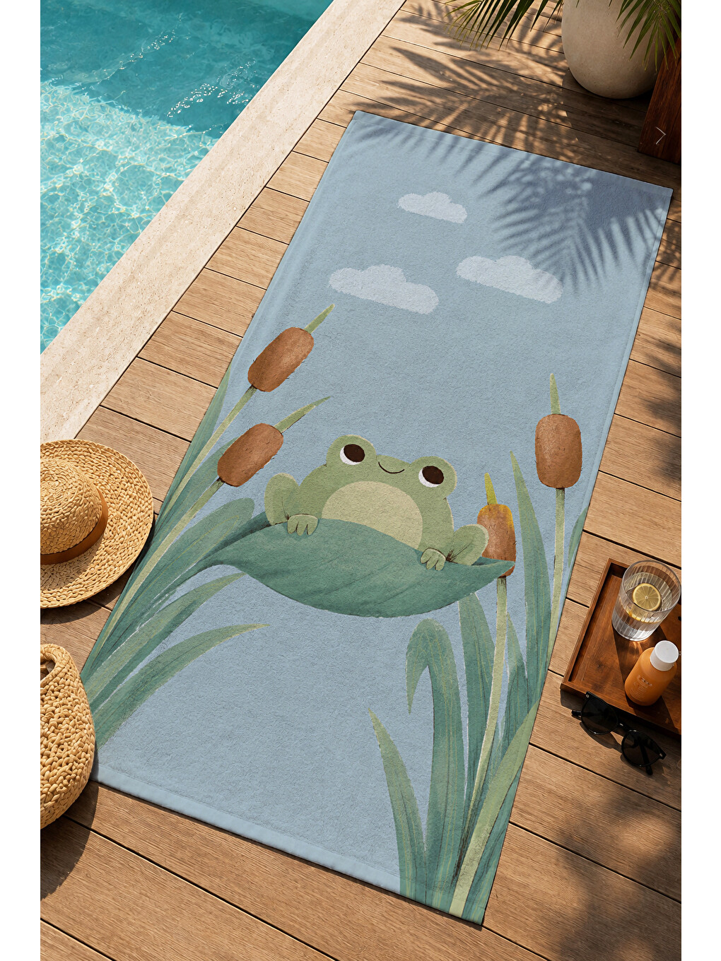 Sevimli Mavi Kurbağa Göl Ve Sazlık Desenli 70x150 Plaj Havlusu - Dijital Baskılı Banyo Havlusu-1