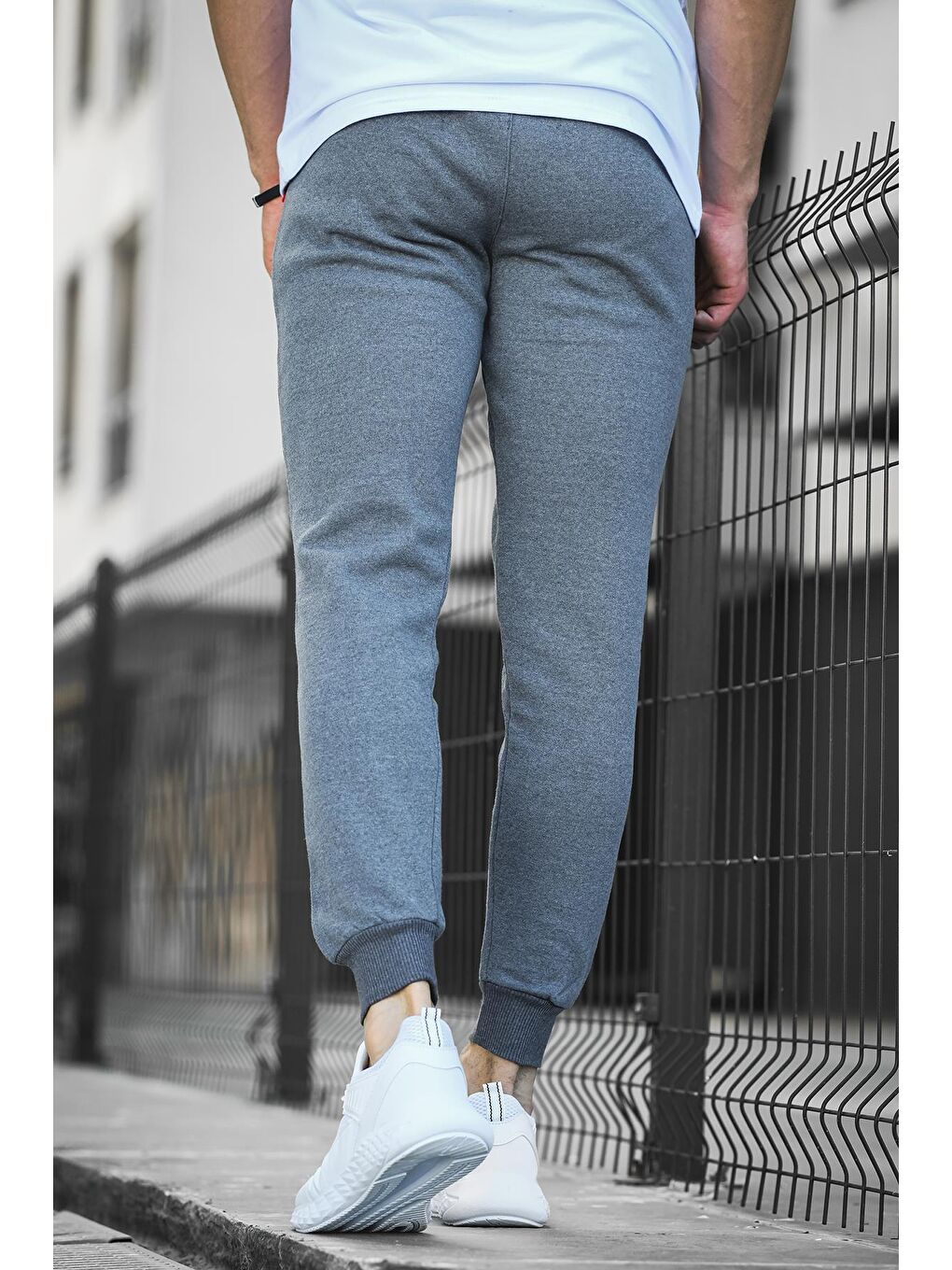 Antrasit Paçası Lastikli Şardonlu Kalın Kumaş Slim Fit Erkek Jogger Eşofman Altı-2