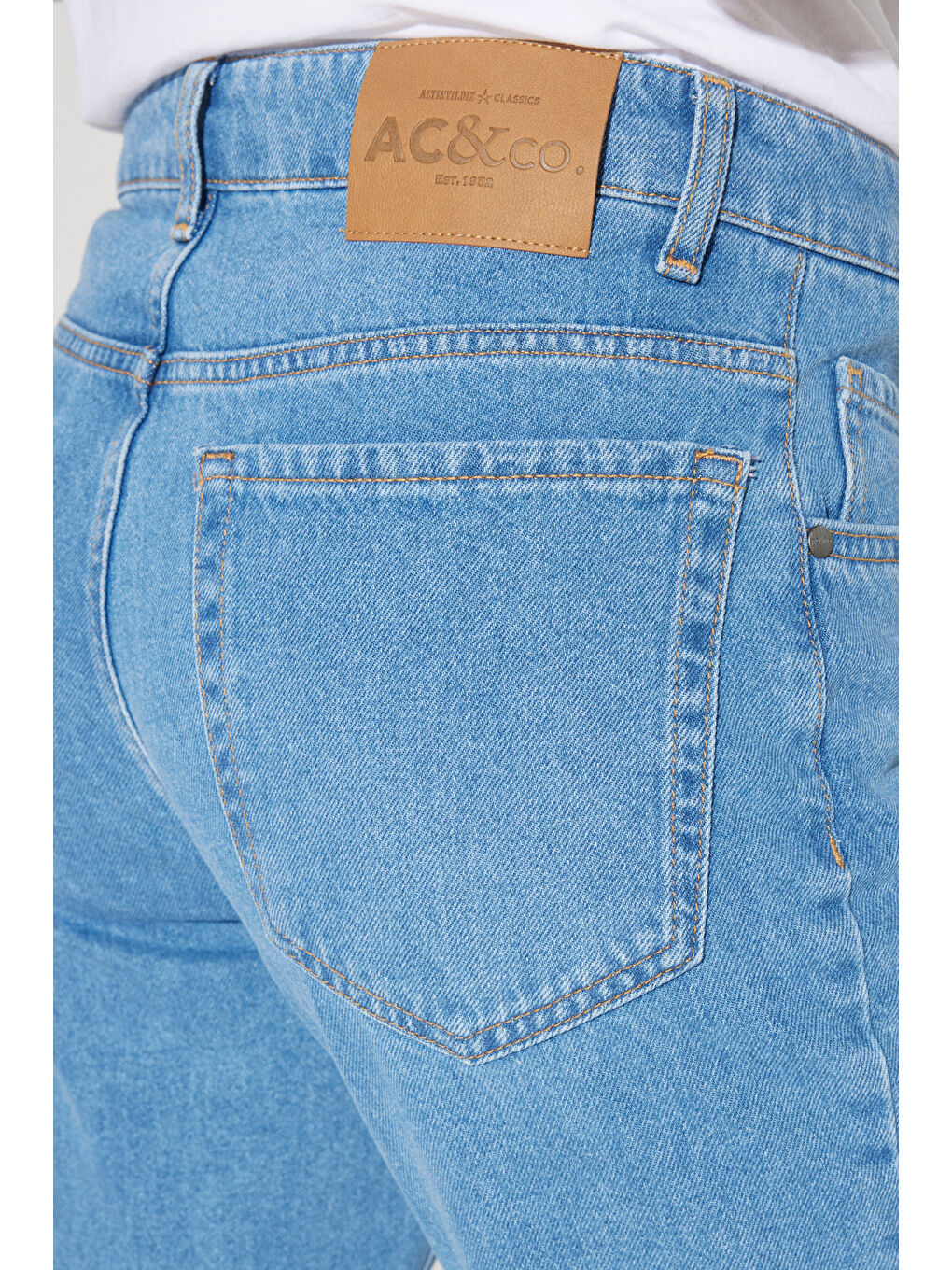 Erkek Açık Mavi Comfort Fit Geniş Kesim %100 Pamuk Denim Jean Pantolon-6