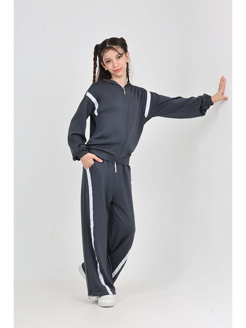 Antrasit Kız Çocuk Şerit Detaylı Eşofman Takım-3