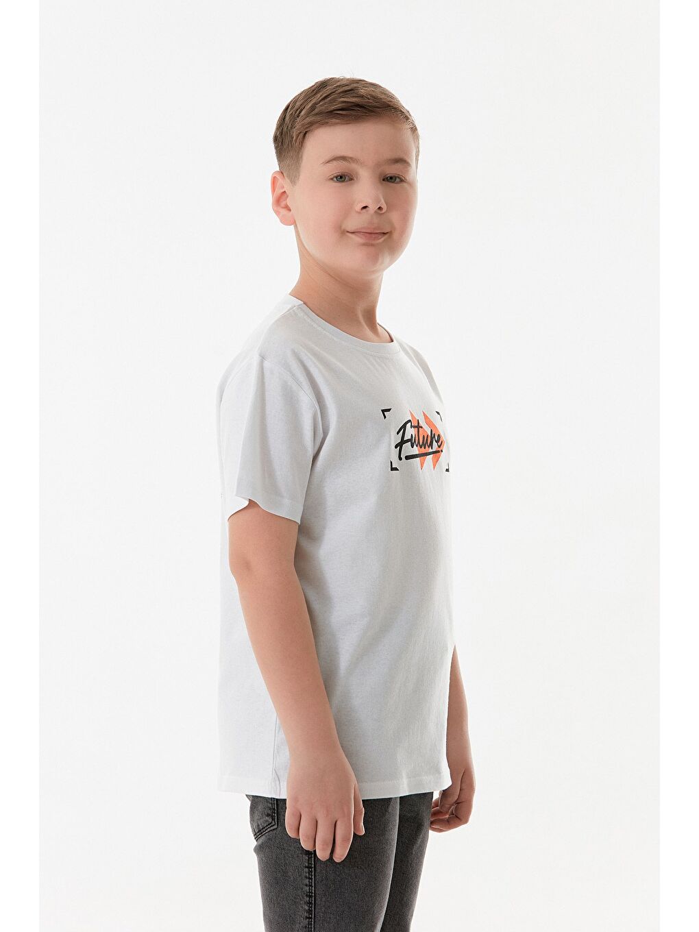 Beyaz Önü Ve Arkası Yazı Baskılı Erkek Çocuk Tişört-1