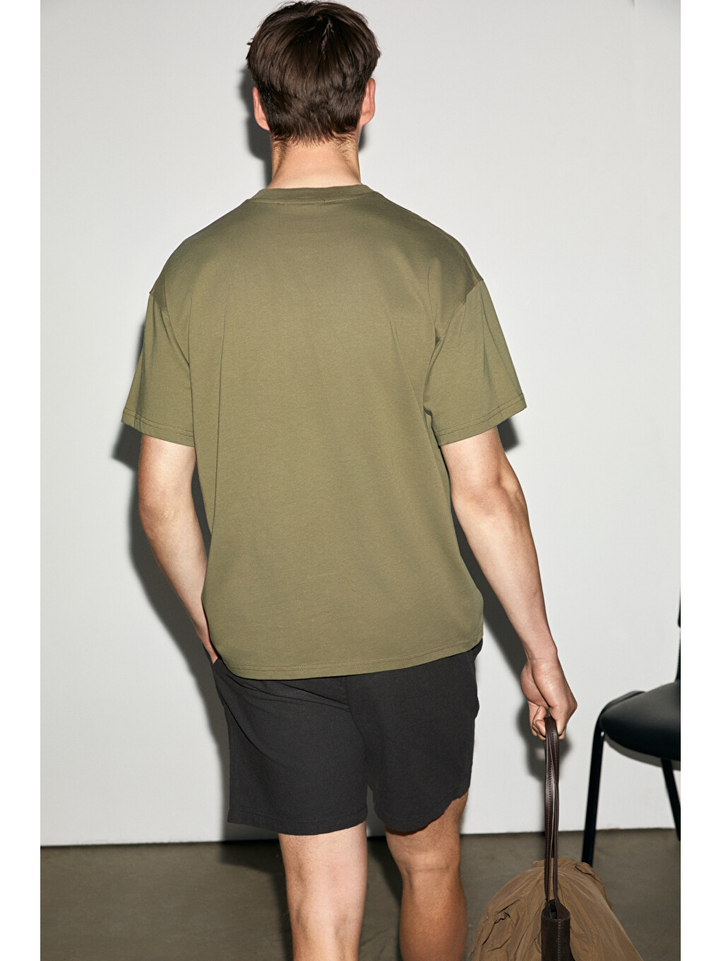 Haki VITO Erkek %100 Organik Pamuklu Nakış Yazı Detaylı Oversize Bol Kesim Kısa Kollu KOYU HAKİ T-Shirt-4