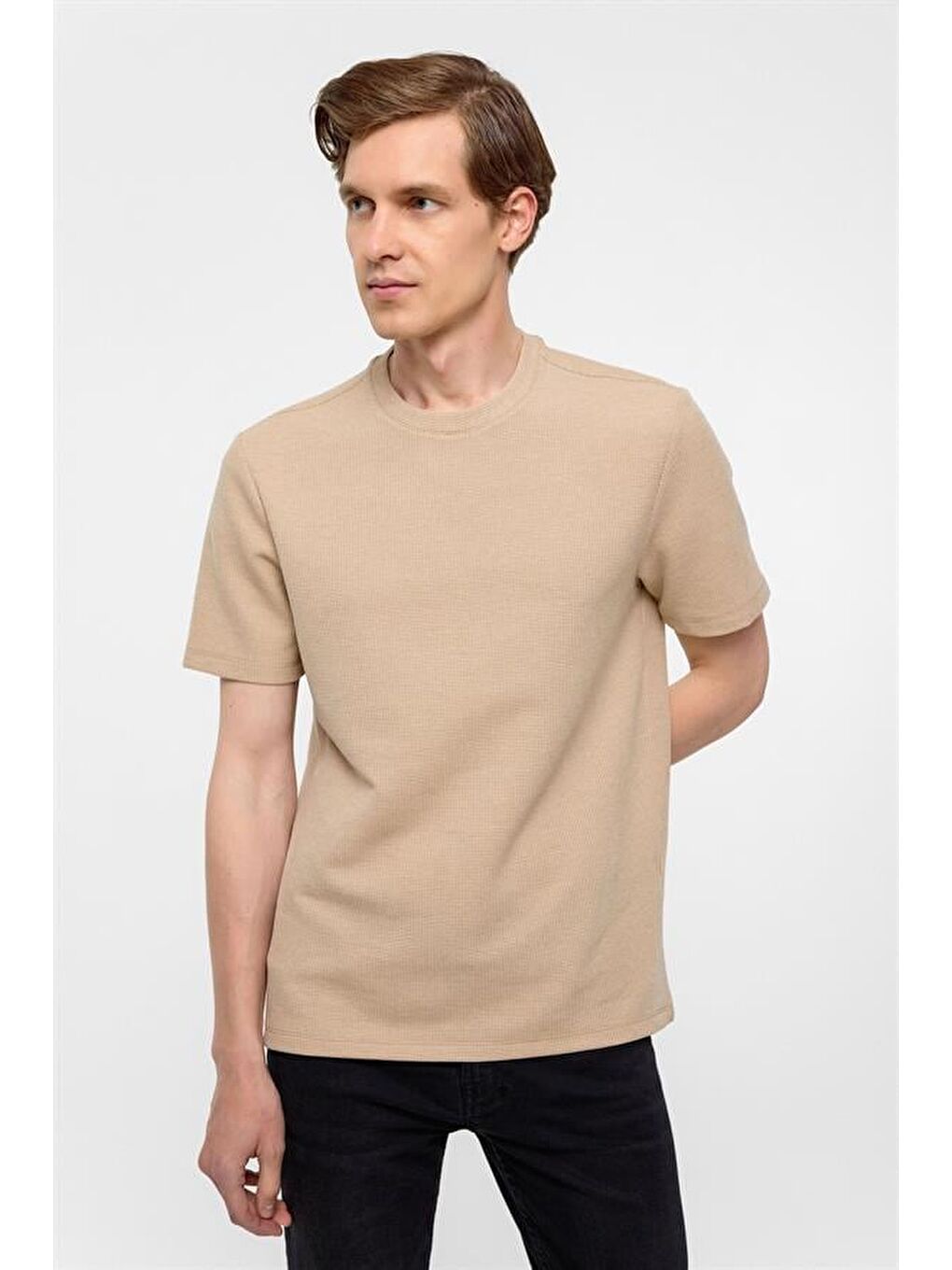 Kahverengi Kiremit Regular Armürlü Bisiklet Yaka Tişört-1