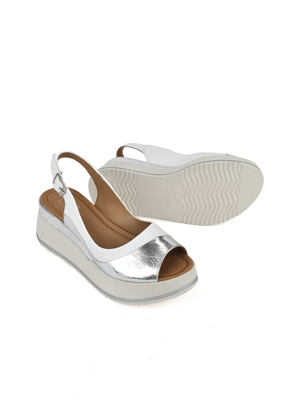 Kadın Hakiki Deri Dolgu Topuk Sandalet 151992Z50020 Beyaz-3