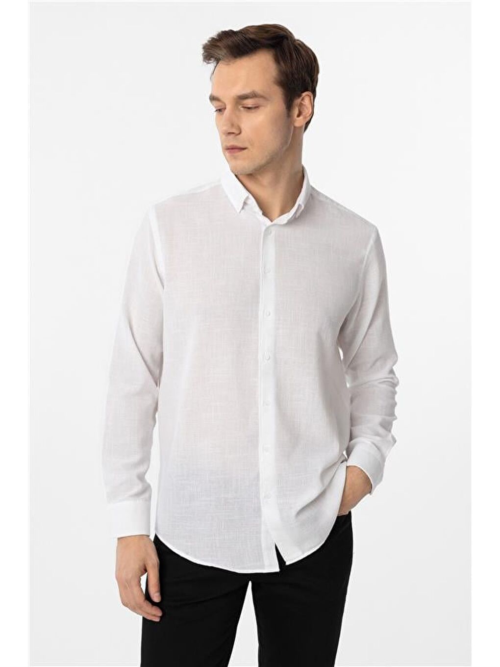 Beyaz Regular Desenli Düğmeli Yaka Gömlek-2