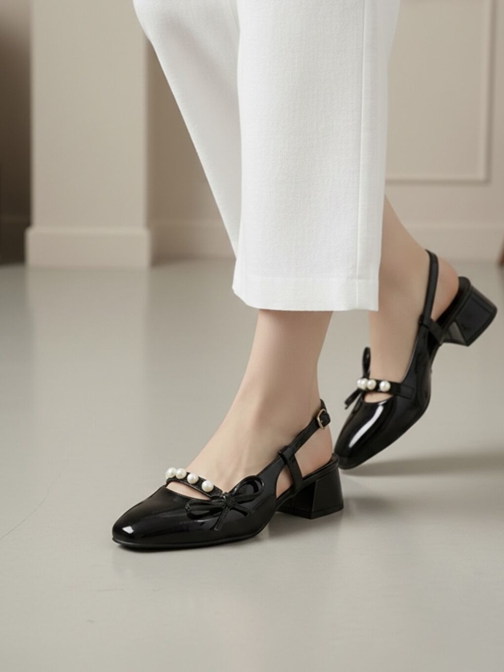 Kadın Veran Siyah Rugan Fiyonk Detaylı Klasik Topuklu Ayakkabı-2