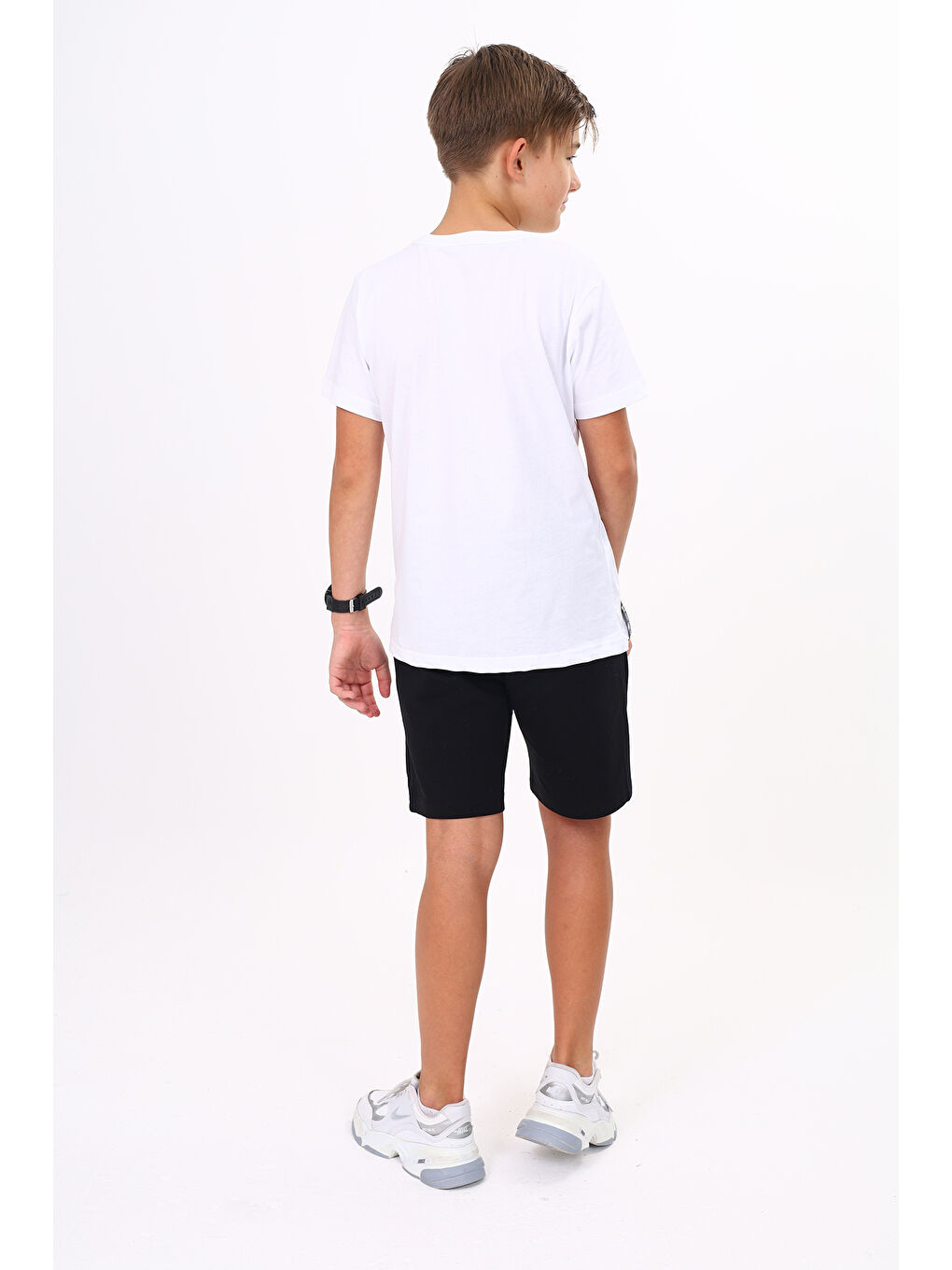 Beyaz Erkek Çocuk Baskılı Şortlu Takım-3