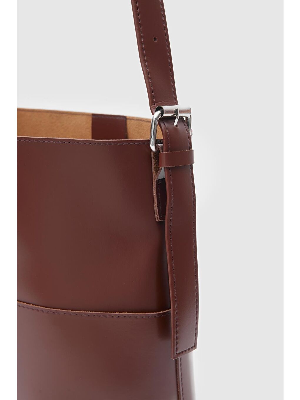 Kahverengi Enzo Omuz Çantası Fındık Kabuğu-3