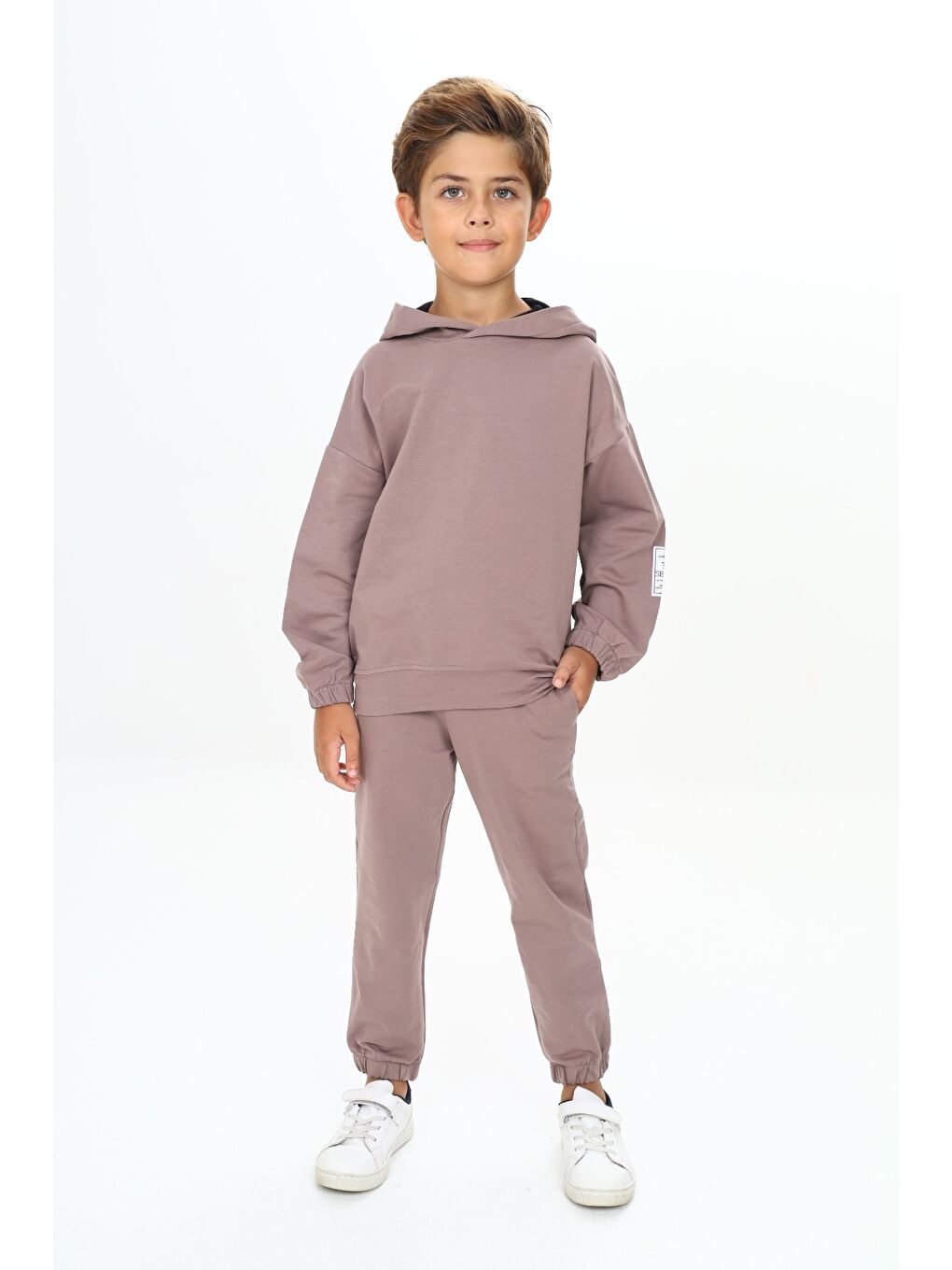 Kahverengi Erkek Çocuk Arma Detaylı Eşofman Takımı-1