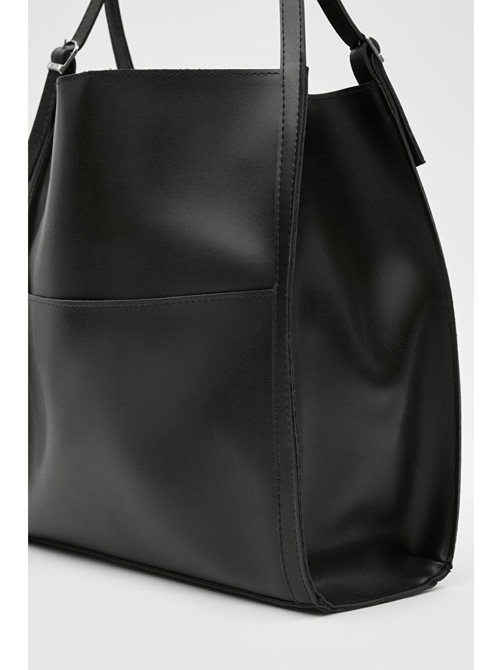 Mugs Salaş Omuz Çantası Siyah-4