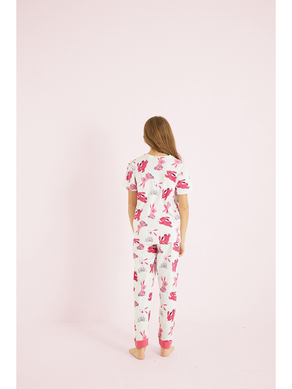 Beyaz Kız Çocuk %100 Pamuk Tavşan Baskılı Bisiklet Yaka Pijama Takım25110056-1