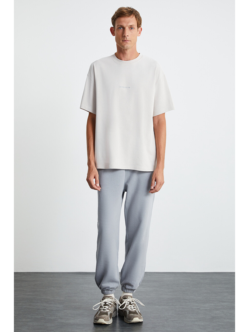 Bej RIVER Erkek Oversize Fit Bol Kesim Nakış İşlemeli Basic Örme TAŞ T-Shirt-1