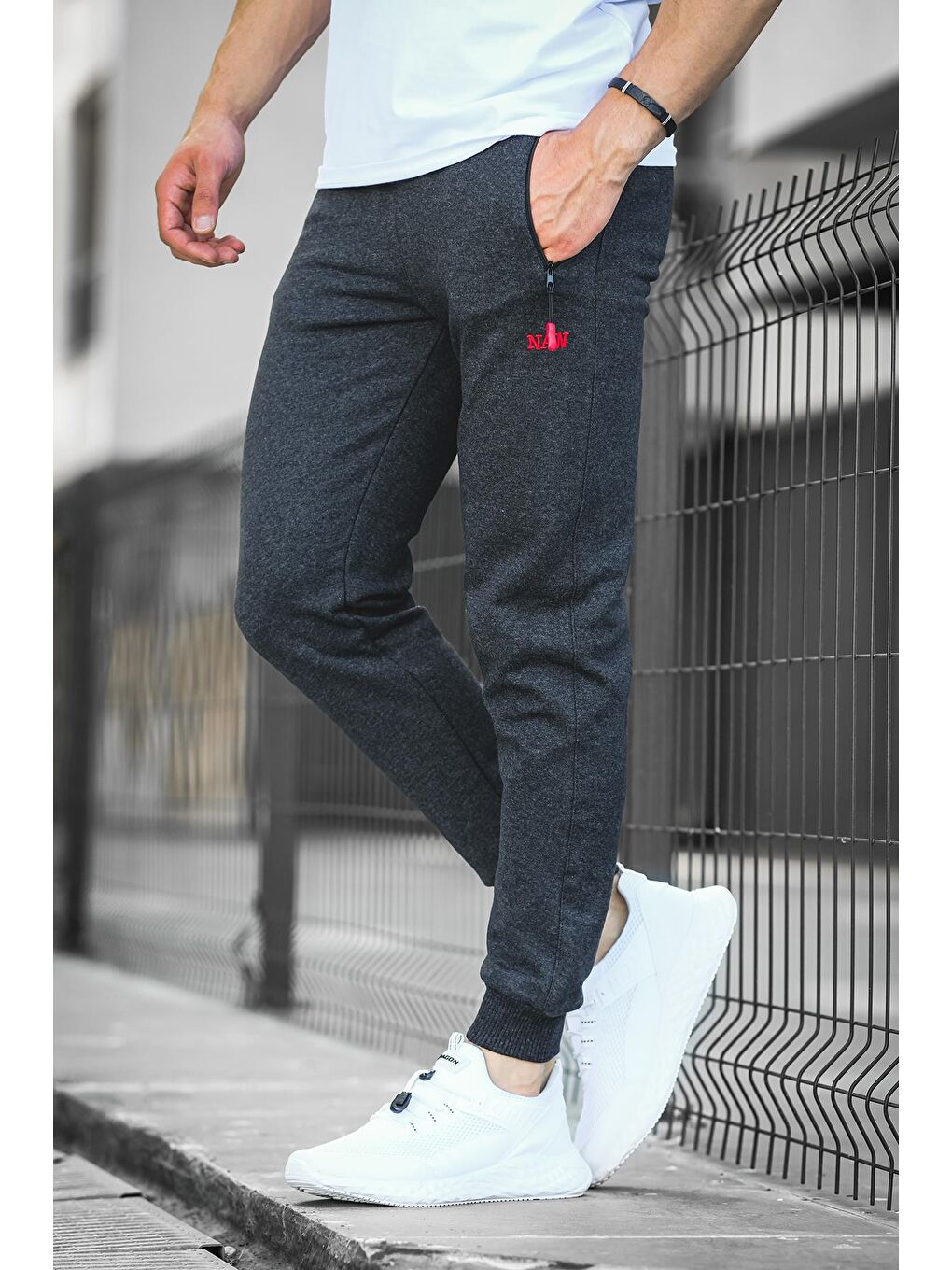 Gri Sorel Paçası Lastikli Şardonlu Kalın Kumaş Slim Fit Erkek Jogger Eşofman Altı