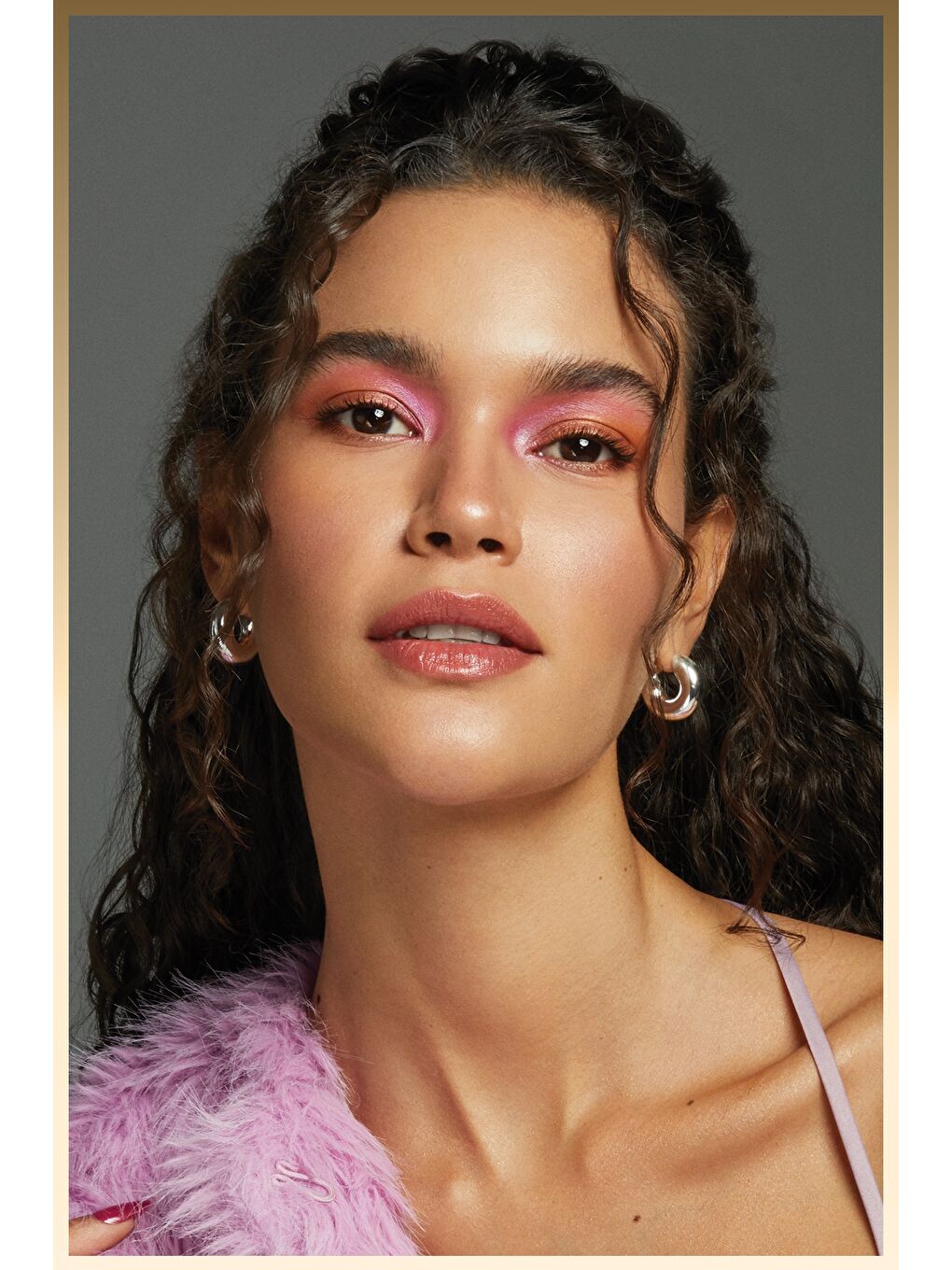 Iconic Sheer Lipstick Nemlendirici Parlak Ruj 202 Soulmate Nemlendirici Parlak Ruj - Nude-2