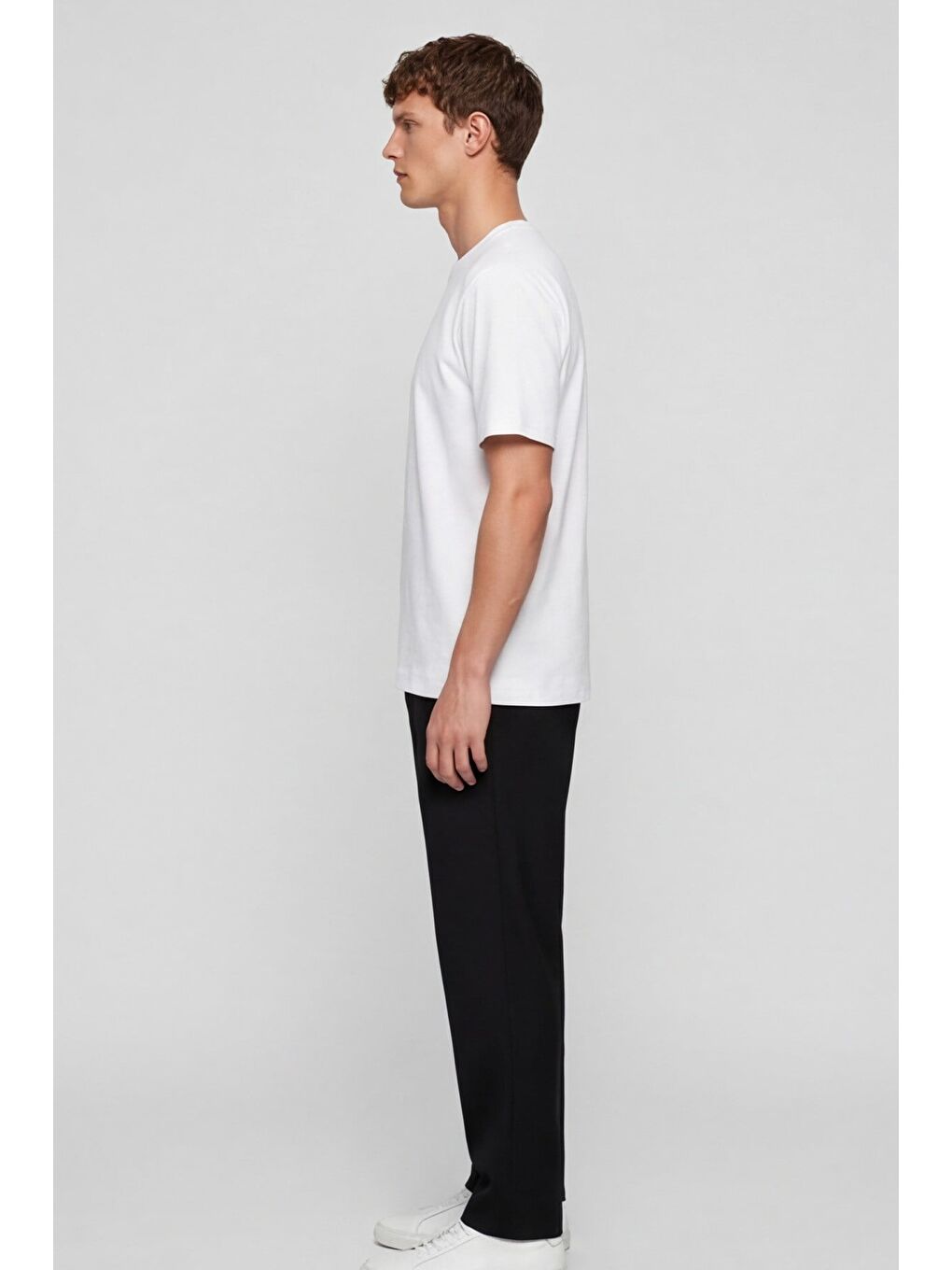 Erkek Beyaz Normal Kesim Regular Fit %100 Pamuk Bisiklet Yaka Basic Tişört-2