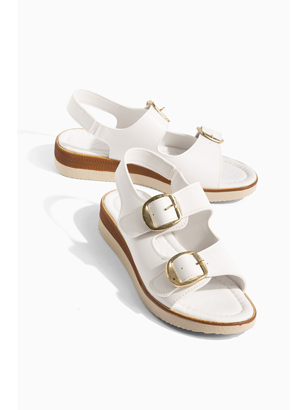 Beyaz D0763 Günlük Ortopedik Çift Bantlı Tokalı Kadın Sandalet-4