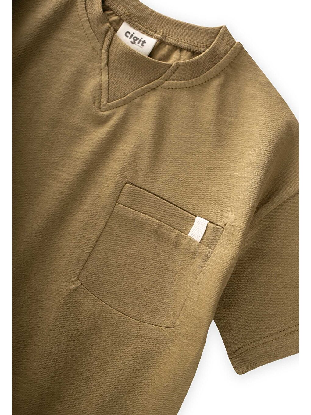 Yeşil Yaka Detaylı T-Shirt 2-12 Yaş Olive-2