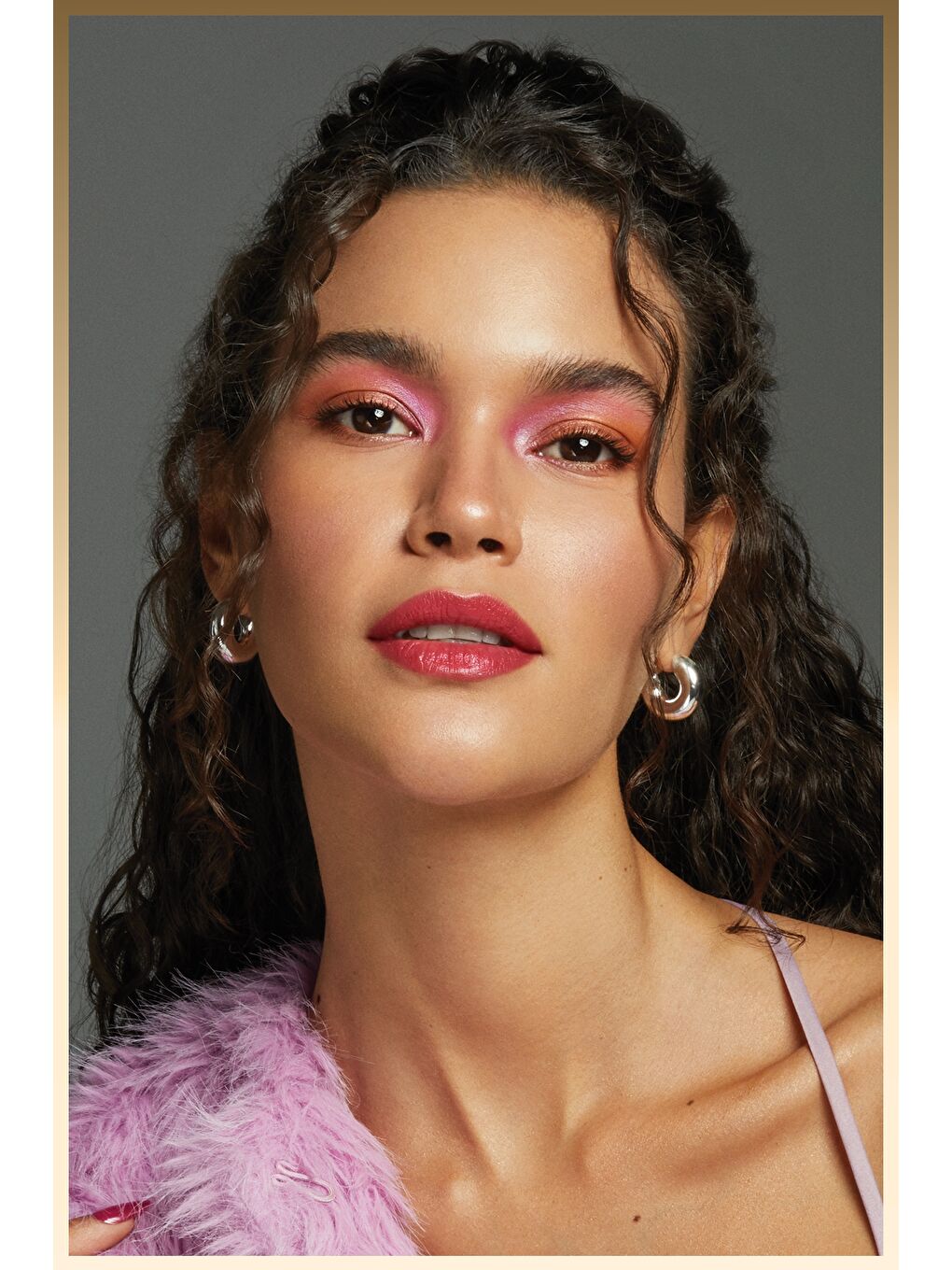 Iconic Sheer Lipstick Nemlendirici Parlak Ruj 209 Limitles Nemlendirici Parlak Ruj - Pembe-2