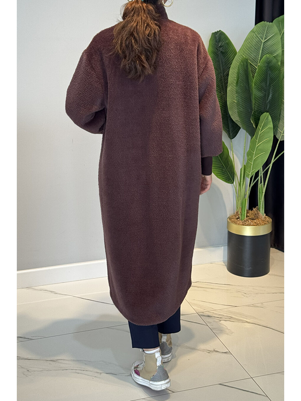 Broş Detaylı Angora Kaban Mont 15231 Kahverengi-3