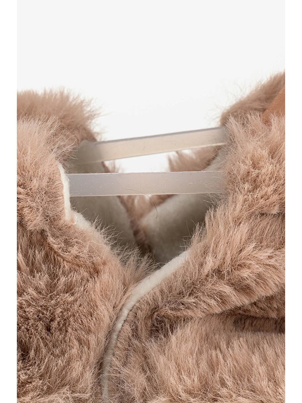 Hopfrög Furry Furry Bej Kürk Barefoot Patik - 7