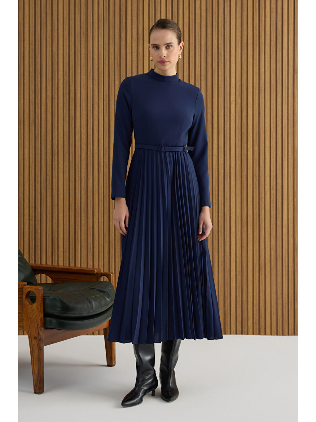 Lacivert Piliseli Elbise-1