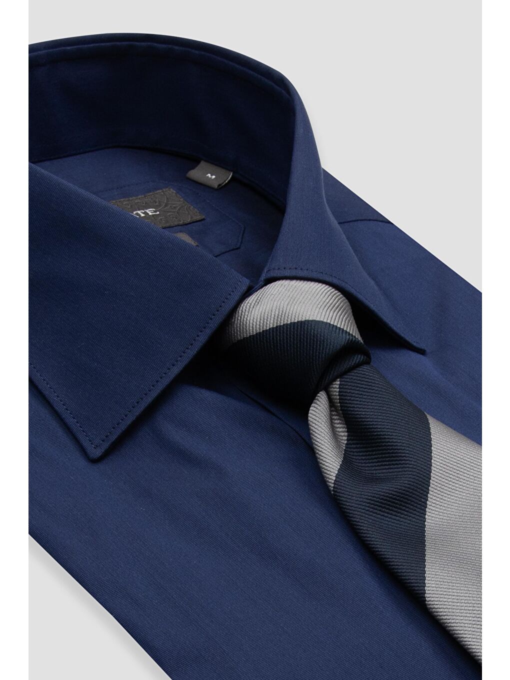 Sartoria Poplin Stretch Pamuk Karışımlı Slim Fit Lacivert İtalyan Yaka Erkek Düz Gömlek-6