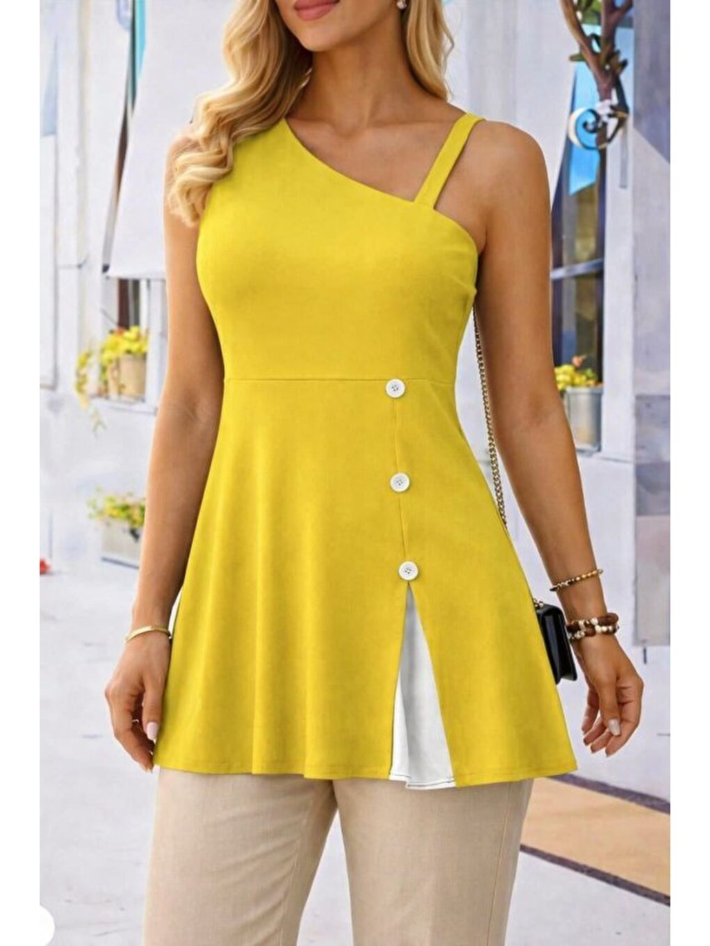 Sarı Kadın Tek Omuzdan Askılı şerit Detaylı Düğmeli Viskon Bluz-2