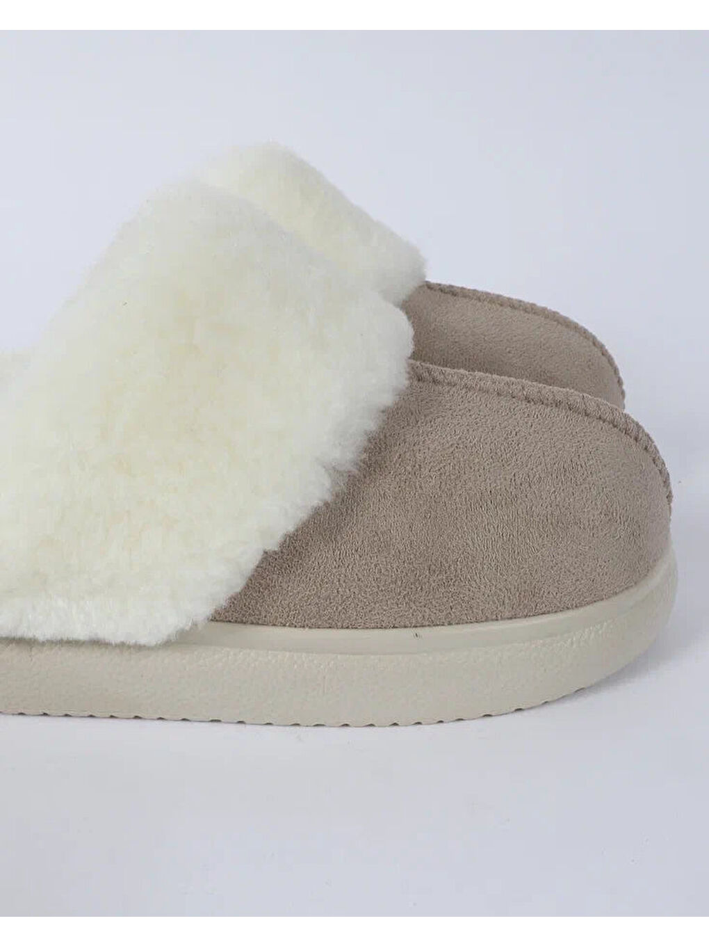 Bej Kadın Kürklü Ev İçi Terliği - VERA-1