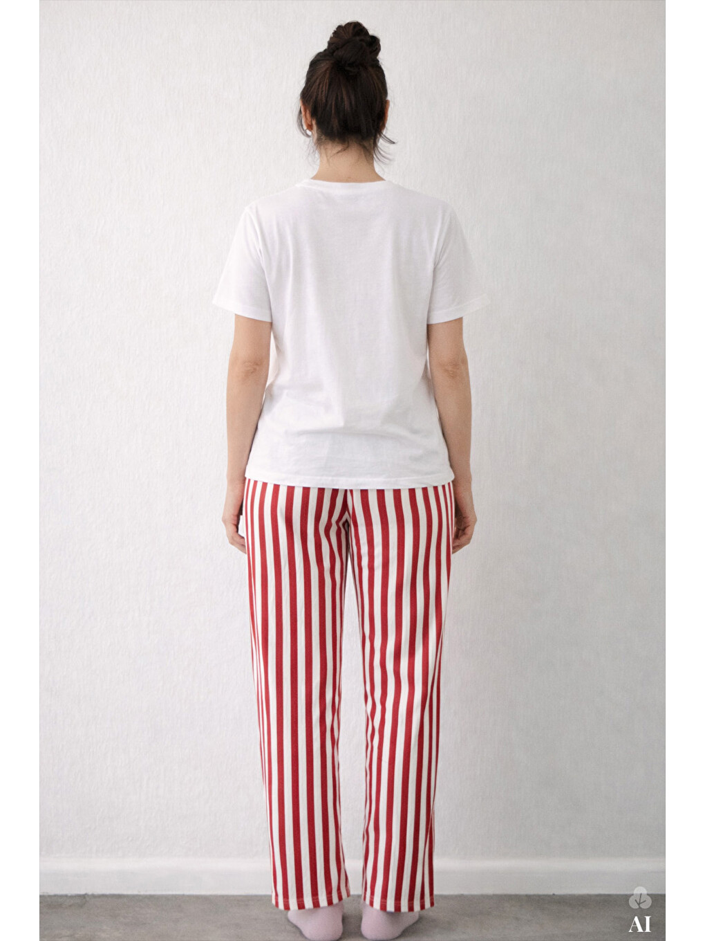 Pembe Kadın Pamuklu Renkli Köpek Baskılı Örme Pijama Takımı-3