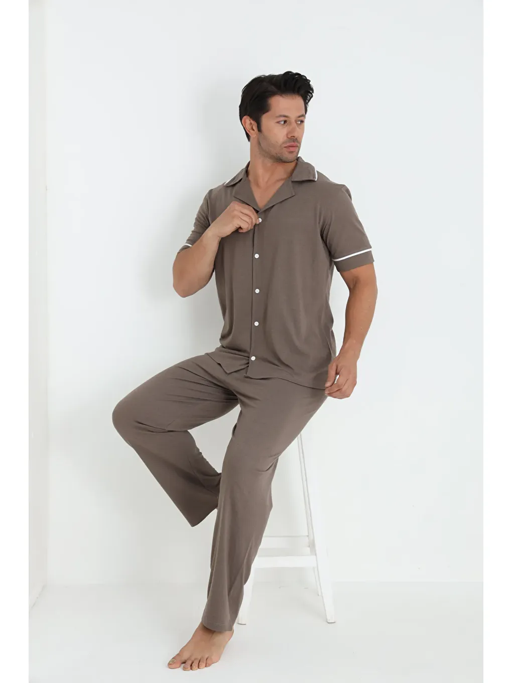 Kahverengi Erkek Kısa Kol Düğmeli Pijama Takım 7500-Kahve-1