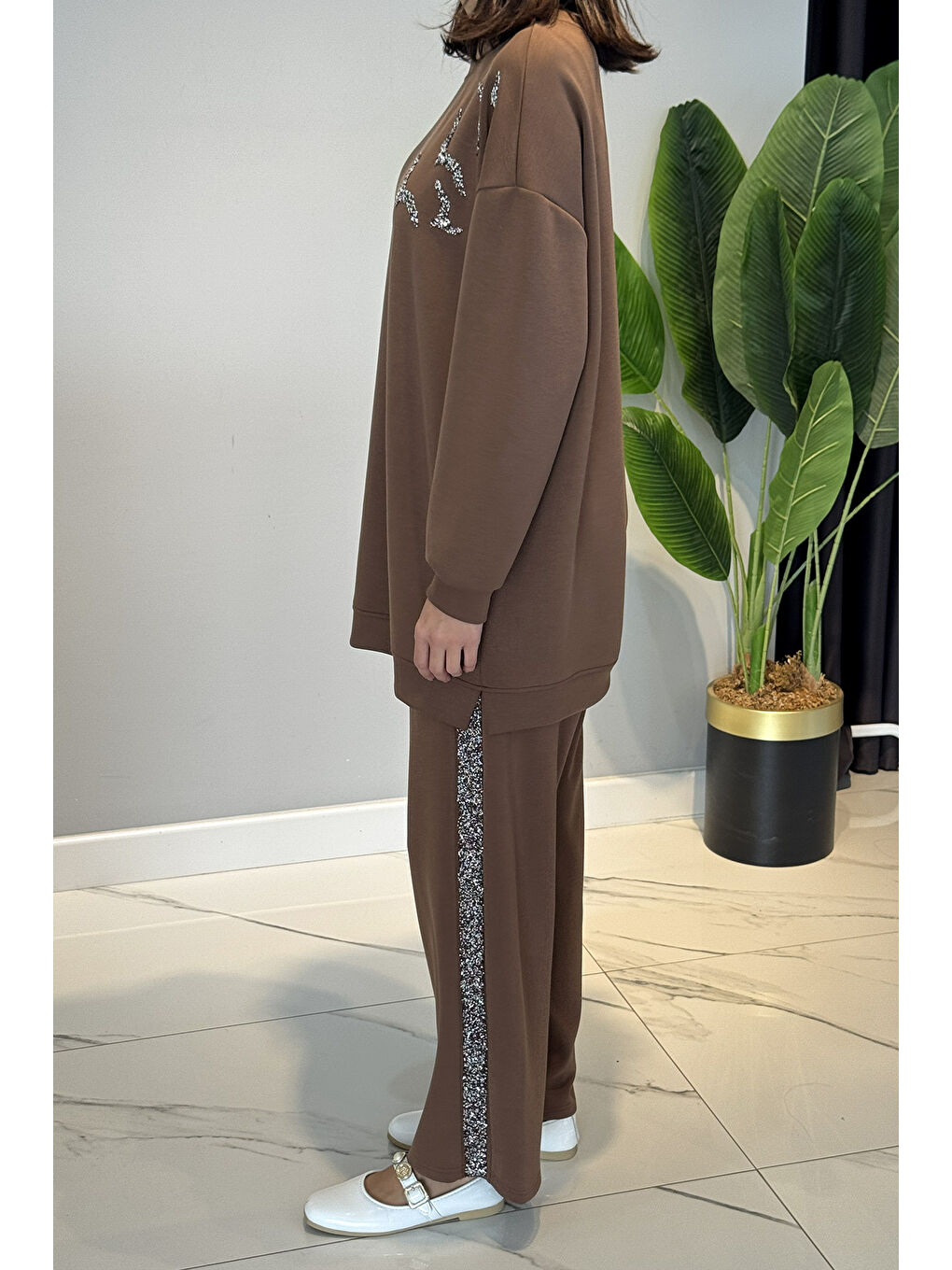 Taş Detaylı Modal Takım 120289 Kahverengi-1