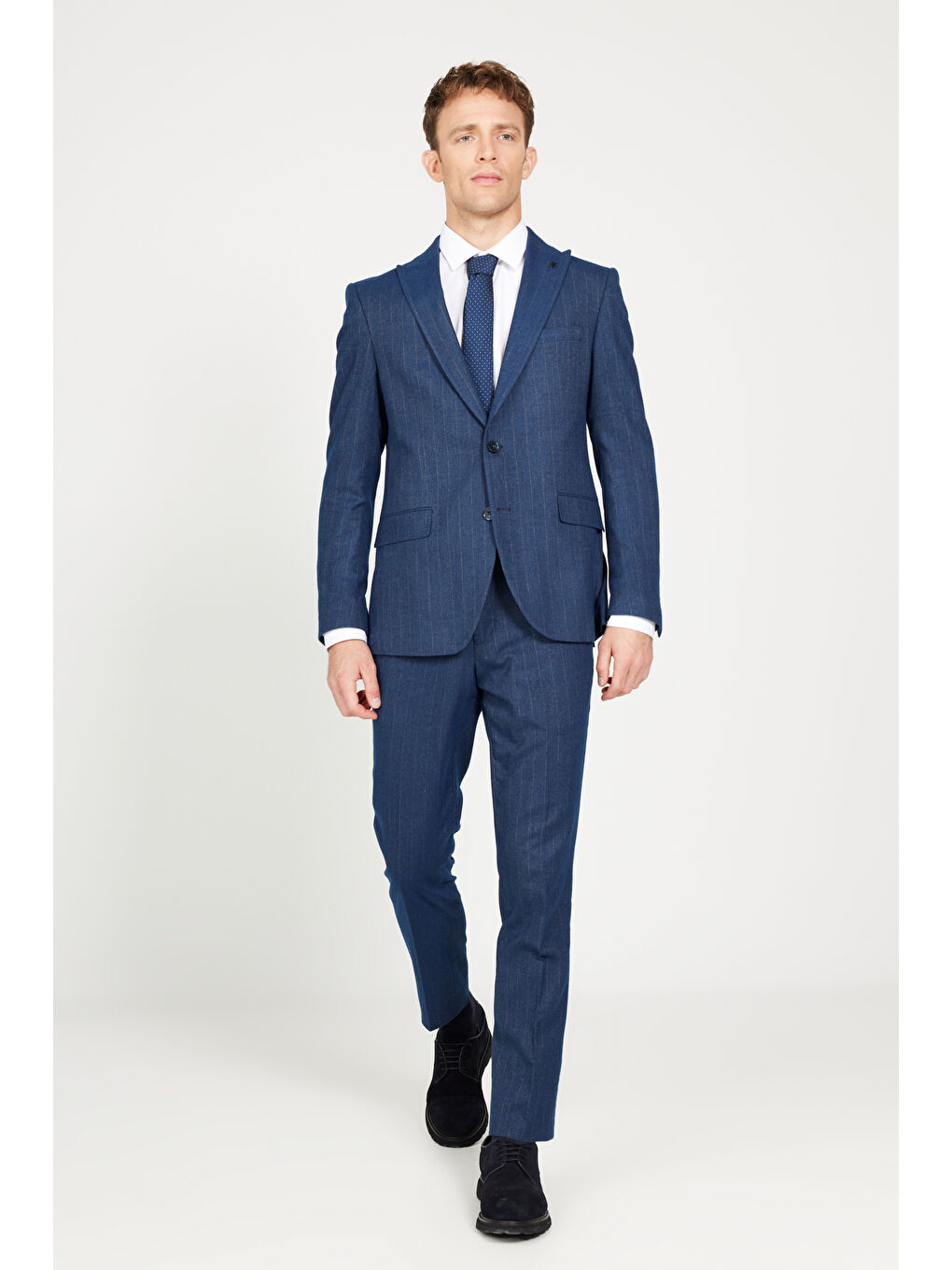 Erkek Lacivert Ekstra Slim Fit Dar Kesim Kırlangıç Yaka Çizgili Takım Elbise-3