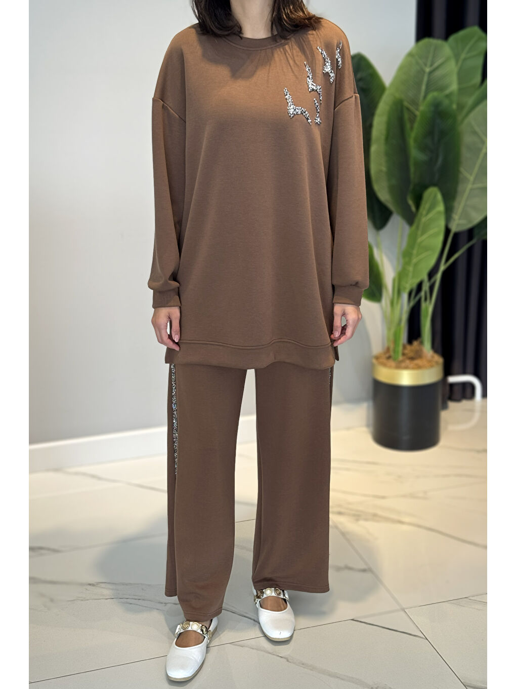 Taş Detaylı Modal Takım 120289 Kahverengi-3