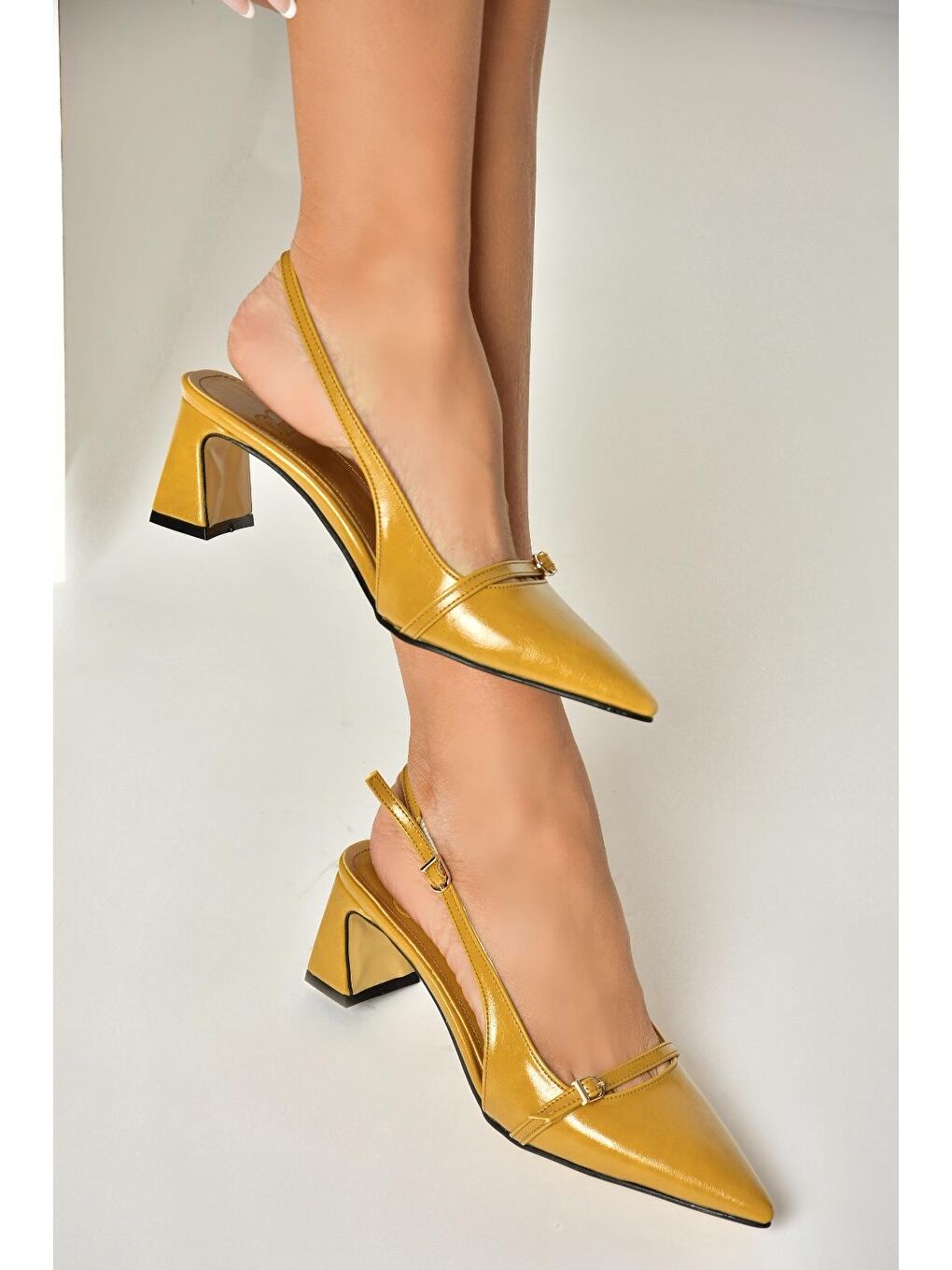 Sarı Hardal Kadın Topuklu Ayakkabı U6540787-1