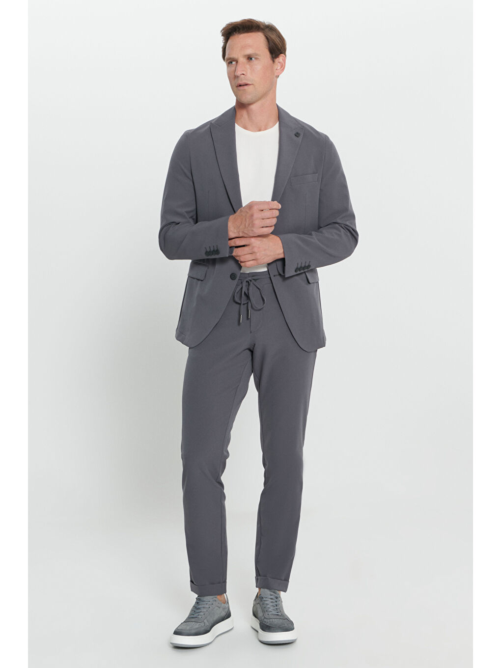 Erkek Antrasit Slim Fit Dar Kesim Kırlangıç Yaka Beli Bağlamalı Takım Elbise-2