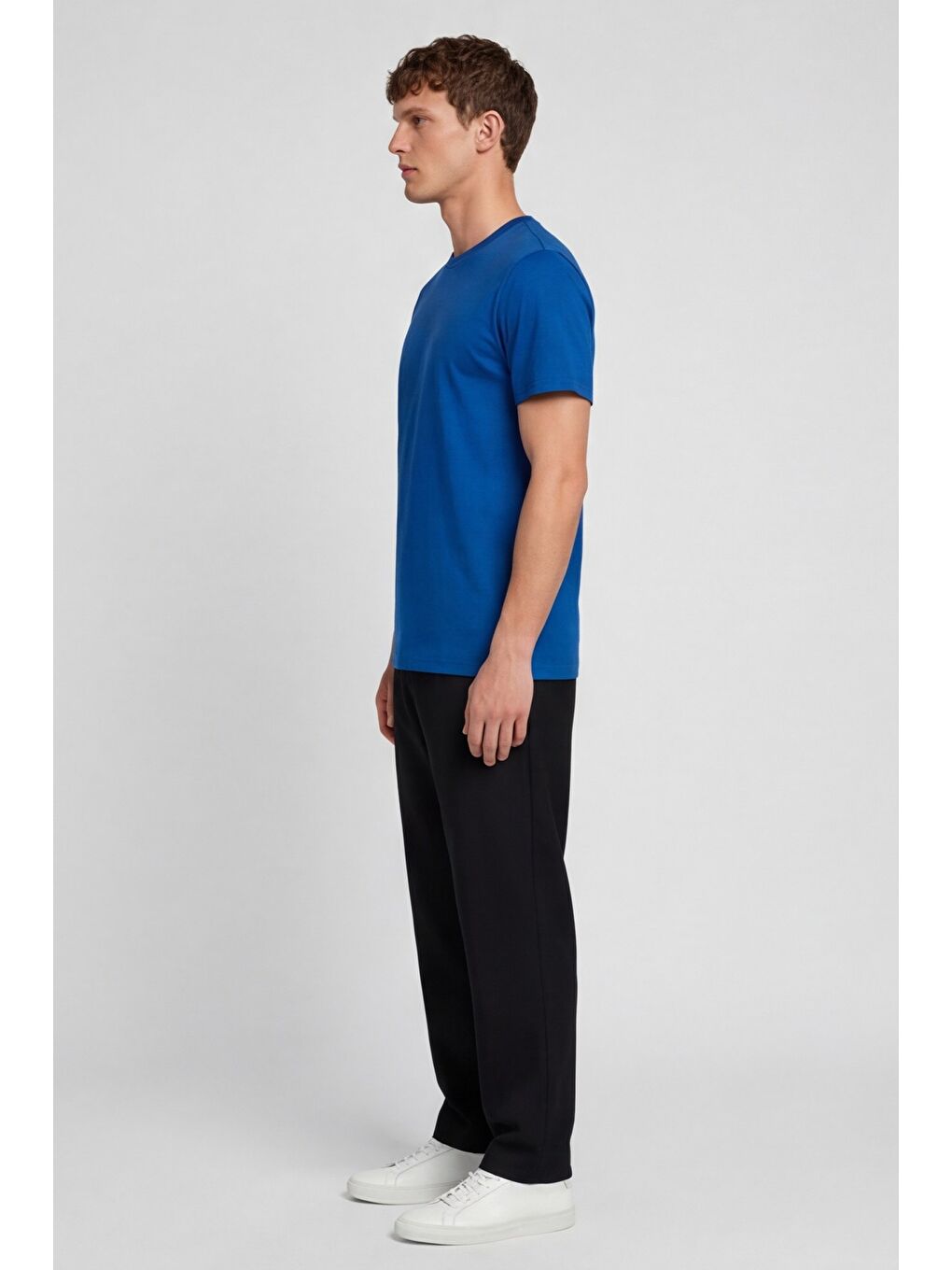 Mavi Erkek Saks Normal Kesim Regular Fit %100 Pamuk Bisiklet Yaka Basic Tişört-2