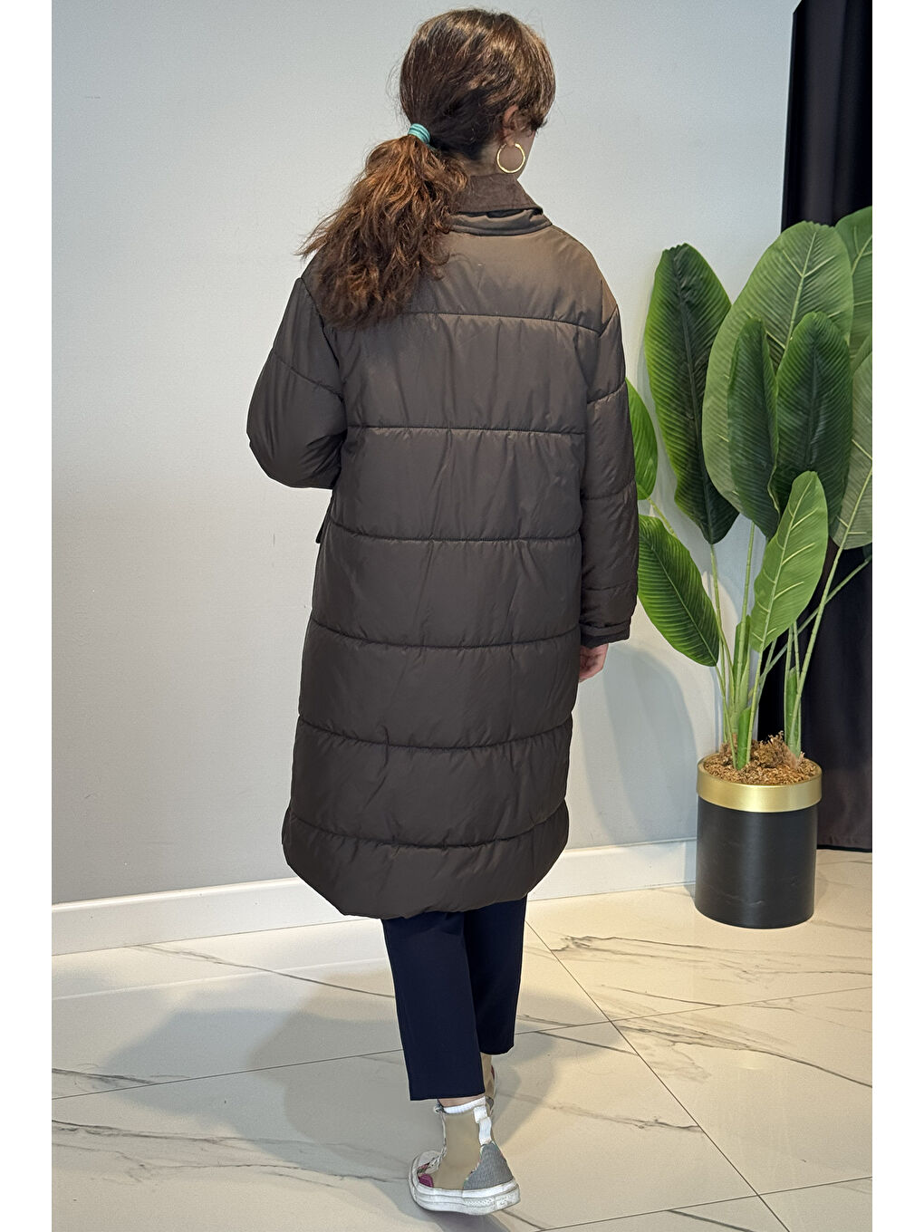 Fitilli Kadife Garnili Uzun Şişme Mont 35691 Kahverengi-3