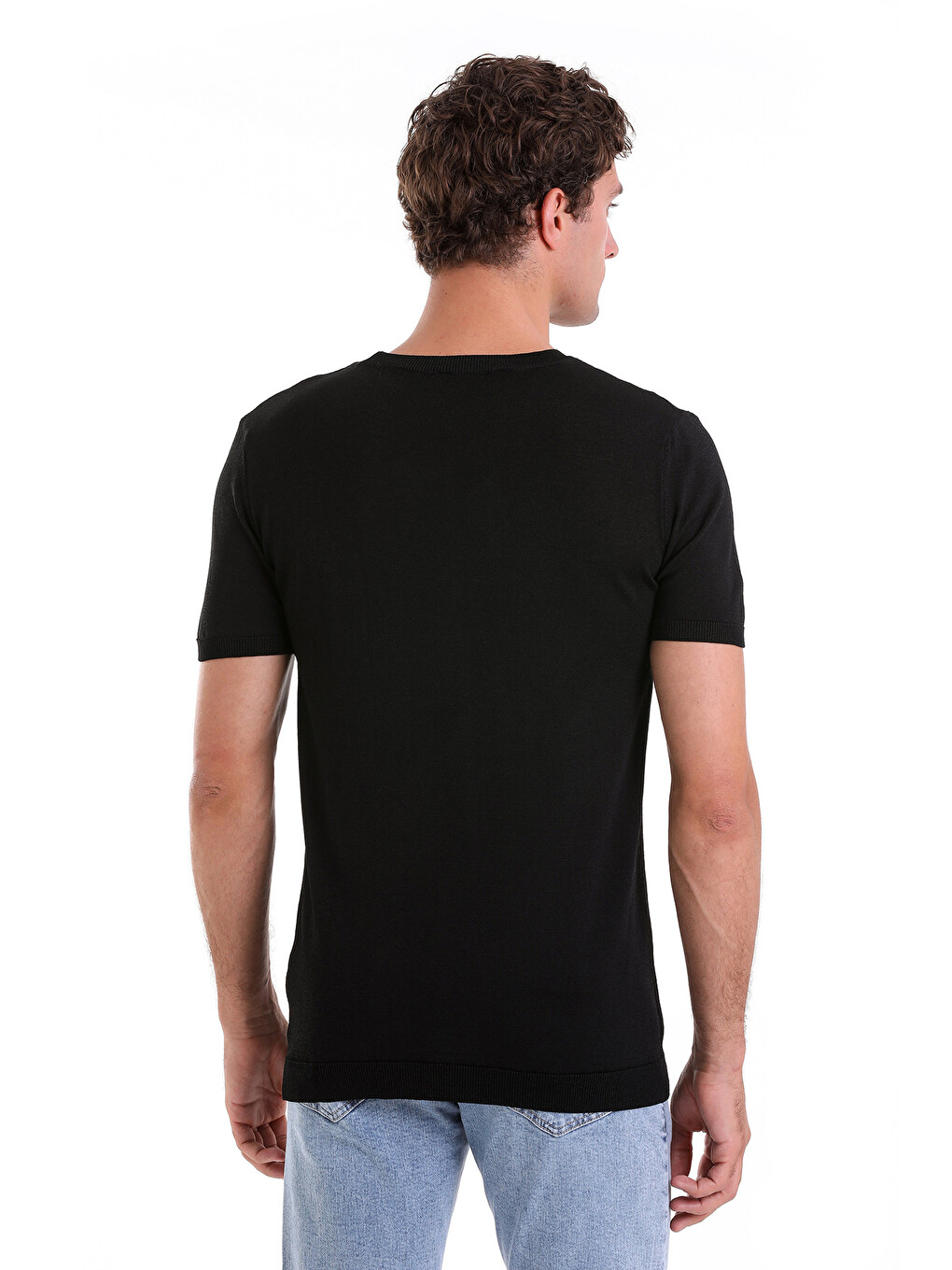Siyah Regular Fit Bisiklet Yaka Rayon Tişört-3