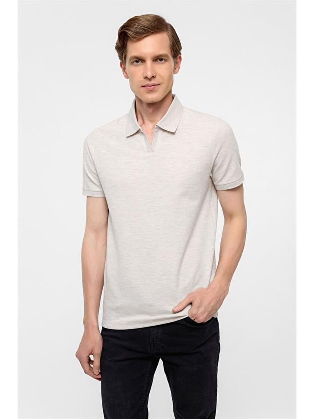 Ekru Regular Armürlü Polo Yaka Tişört