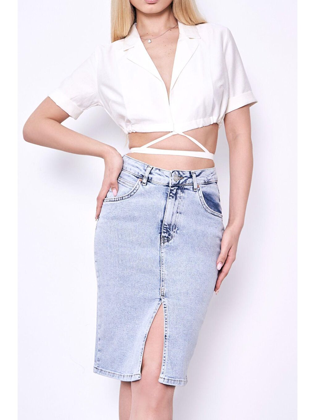 Mavi Kadın Jean Rengi Esnek Kumaş Önden Yırtmaçlı Midi Boy Denim Etek-2