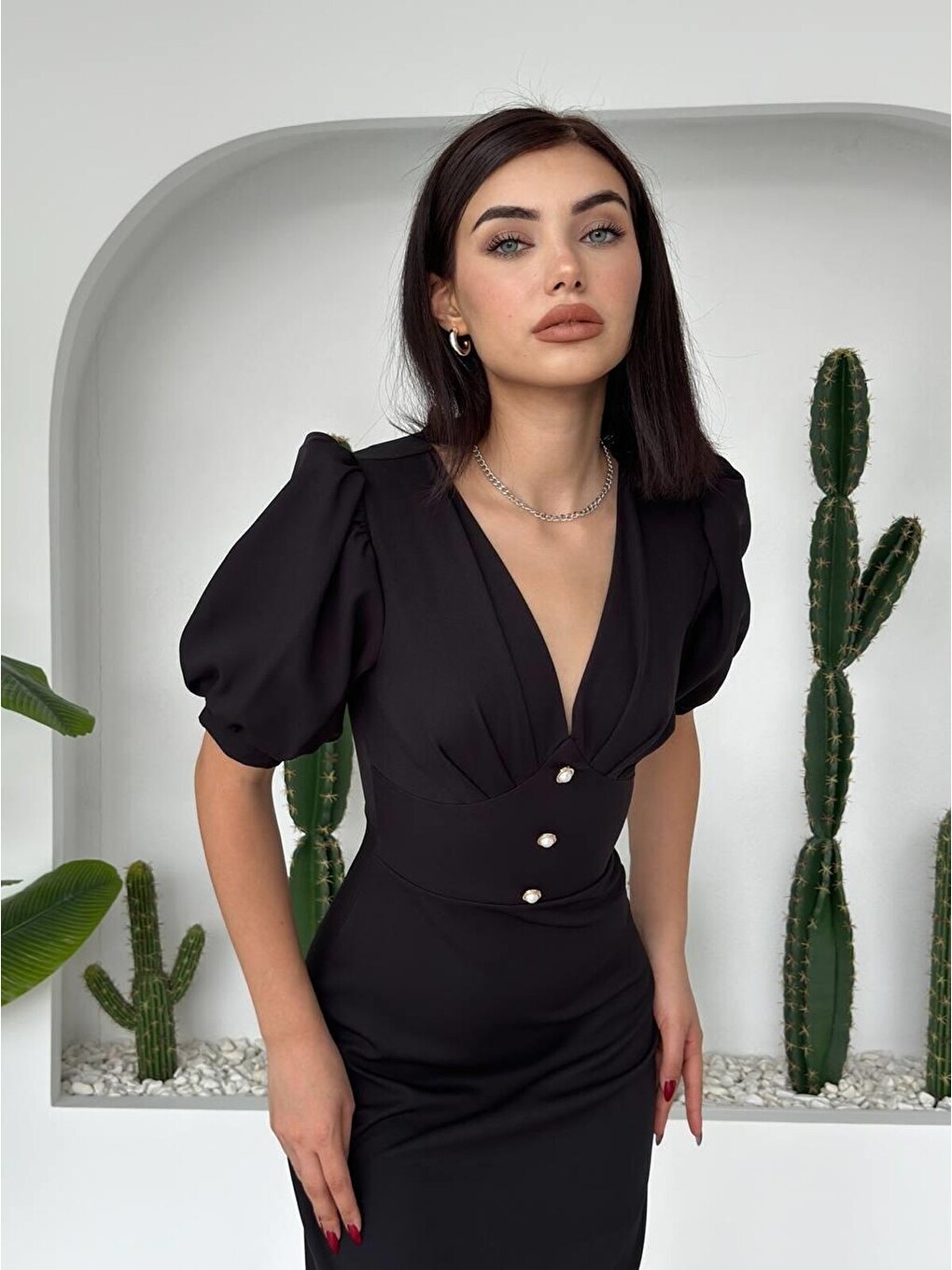 Siyah Linda Midi Elbise