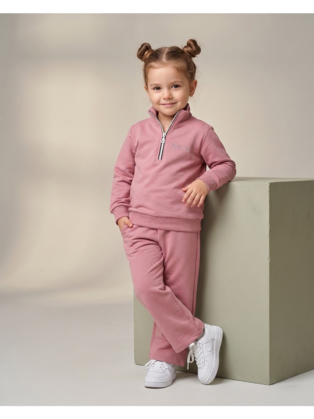 Pembe Kız Çocuk Mevsimlik Fermuarlı Yaka Sweatshirtli Compact Eşofman Takımı