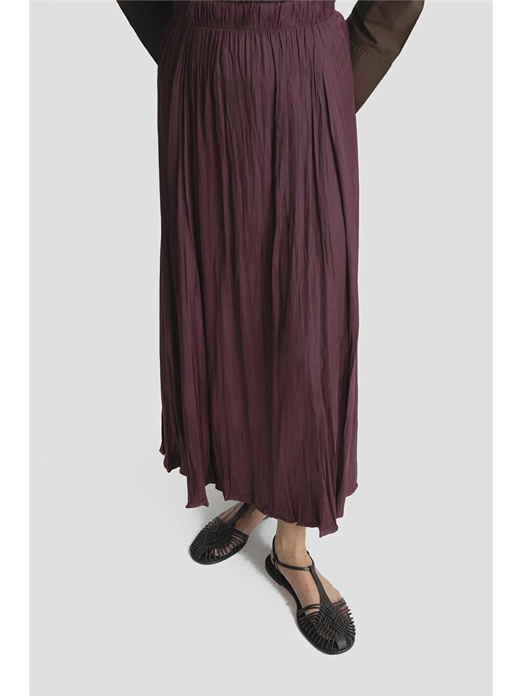 Kırışık Efektli Saten Etek Mürdüm-2