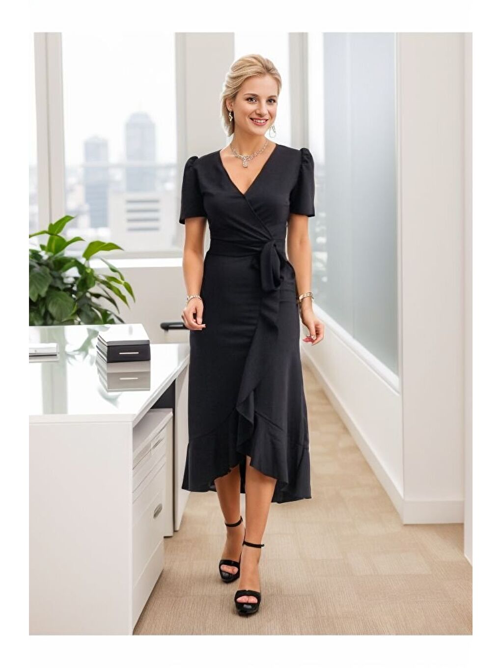 Siyah Kadın Kruvaze Yaka Midi Boy Kuşaklı Krep Elbise 120 Cm-2